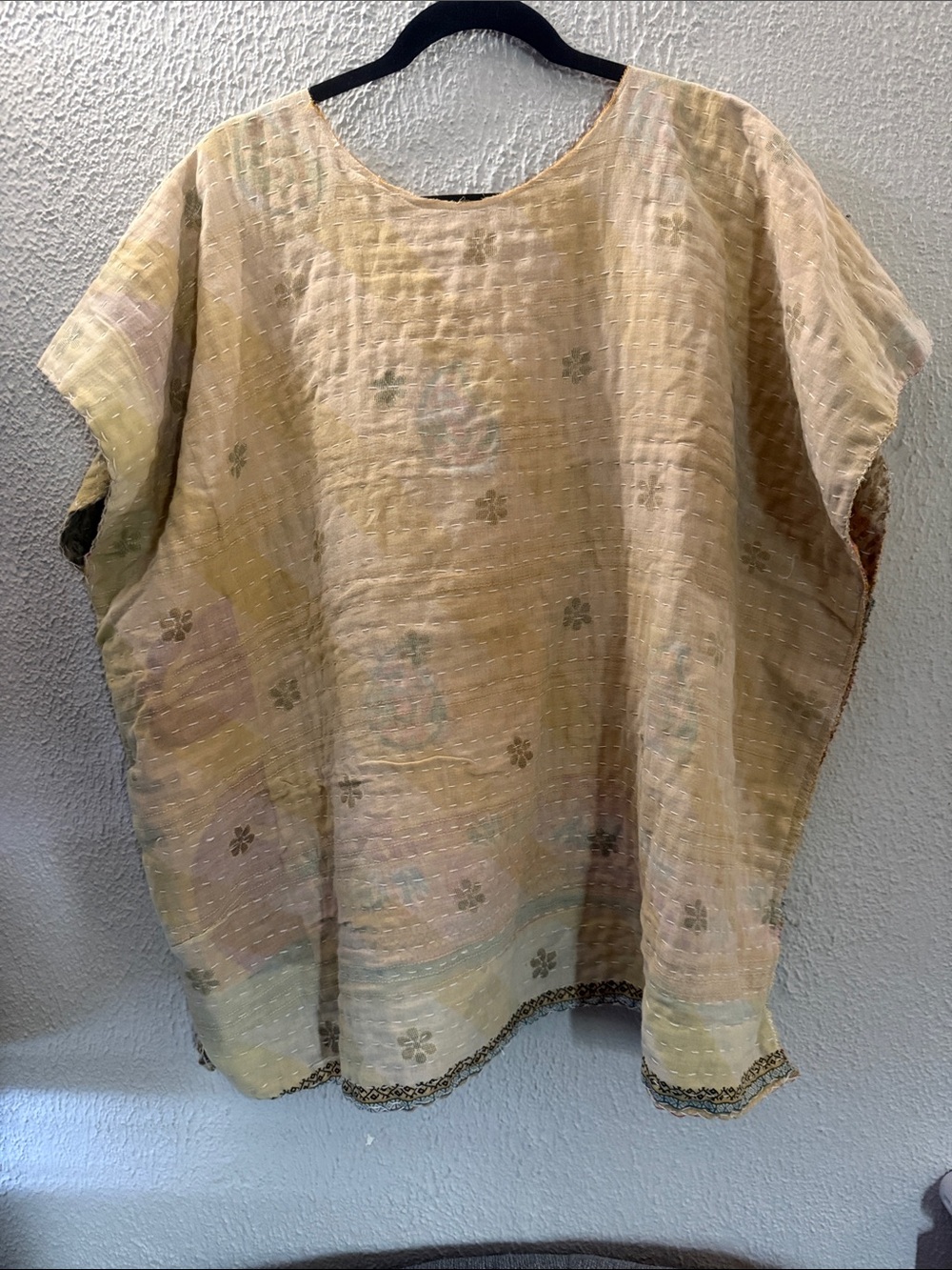 Upcycled Kantha Light Yellow tye dye Printed Women’s Tunic Top - Picture 2 of 4